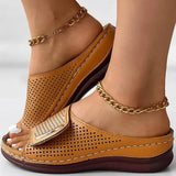 Joanna | Minimalistické slip-on sandály