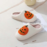 Dýňové Plyšové Pantofle na Halloween