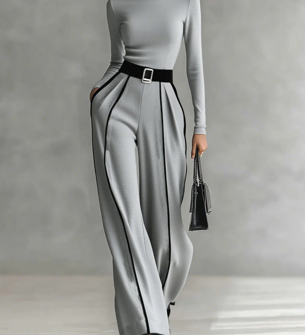 Vera™ | Elegantní souprava s kontrastním detailem