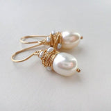 Náušnice Vintage Pearl Golden Threads