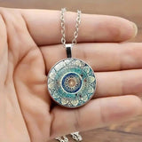 Vintage zaoblený modrý mandala náhrdelník